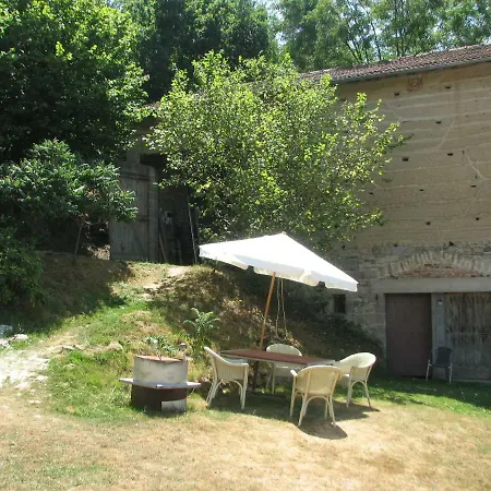 Camping La Vallee Verte Ambert Exterior photo